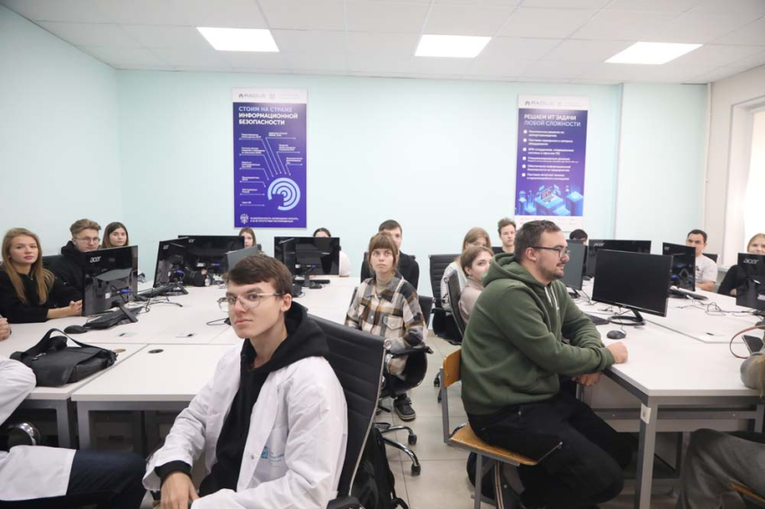 Участники акселератора НИУ «БелГУ» изучили PR-стратегии для продвижения стартапа События НИУ «БелГУ» участники акселератора ниу «белгу» изучили pr-стратегии для продвижения стартапа
