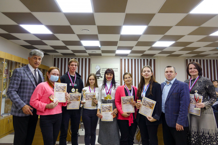 События НИУ «БелГУ» в белгородском госуниверситете прошел фестиваль по интеллектуальным видам спорта, посвящённый 145-летию ниу «белгу»